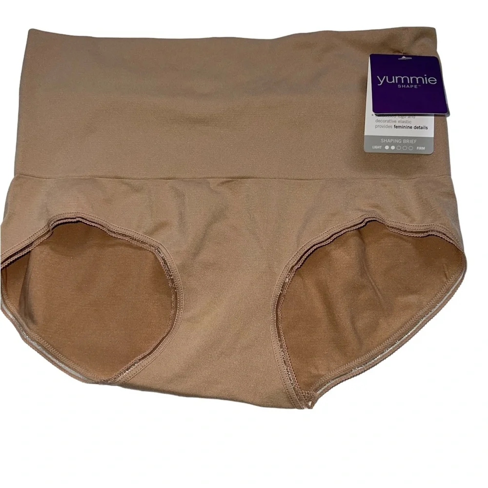 Yummie shaping brief NWT size 1X,2X